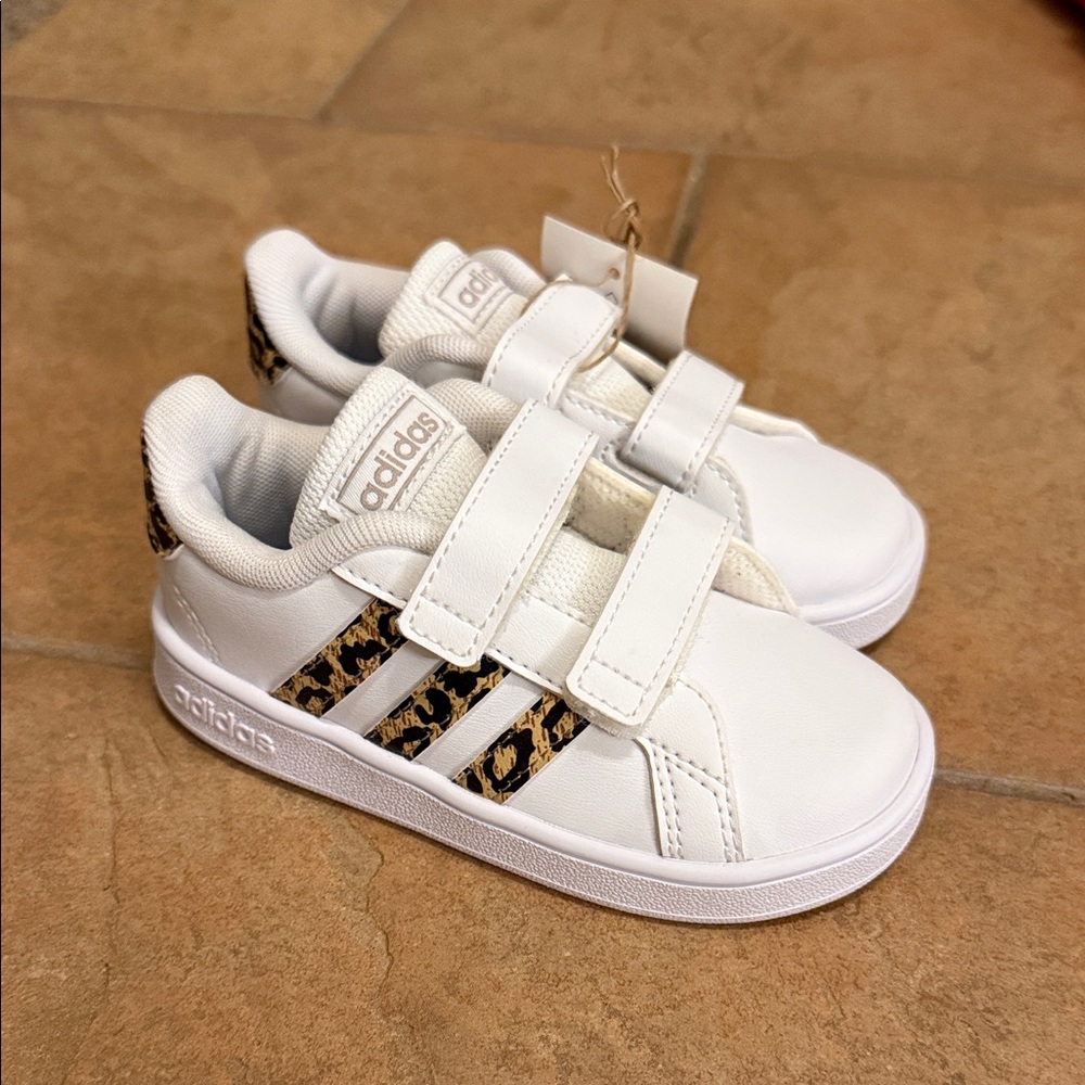 Adidas Grand Court Toddler shoes